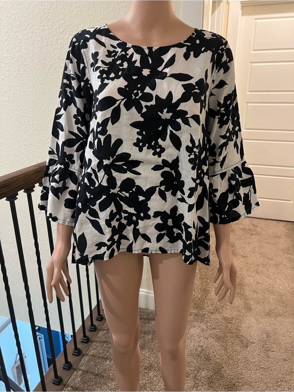 John Mark Black and White Floral Bell-Sleeve Blouse
